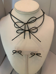 Allie Bow earrings