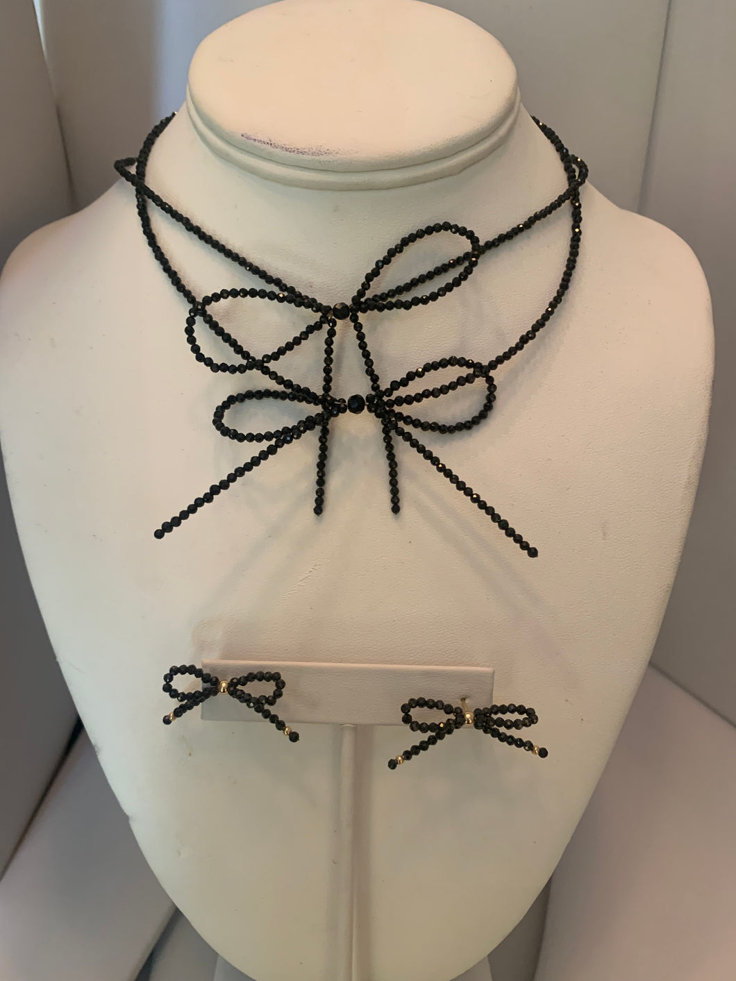 Allie Bow earrings