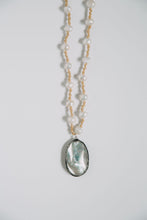 Load image into Gallery viewer, Mabe Pearl Suede
