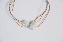 Load image into Gallery viewer, Trinity Pearl
