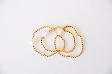 Load image into Gallery viewer, The Allie Gogo small bracelet
